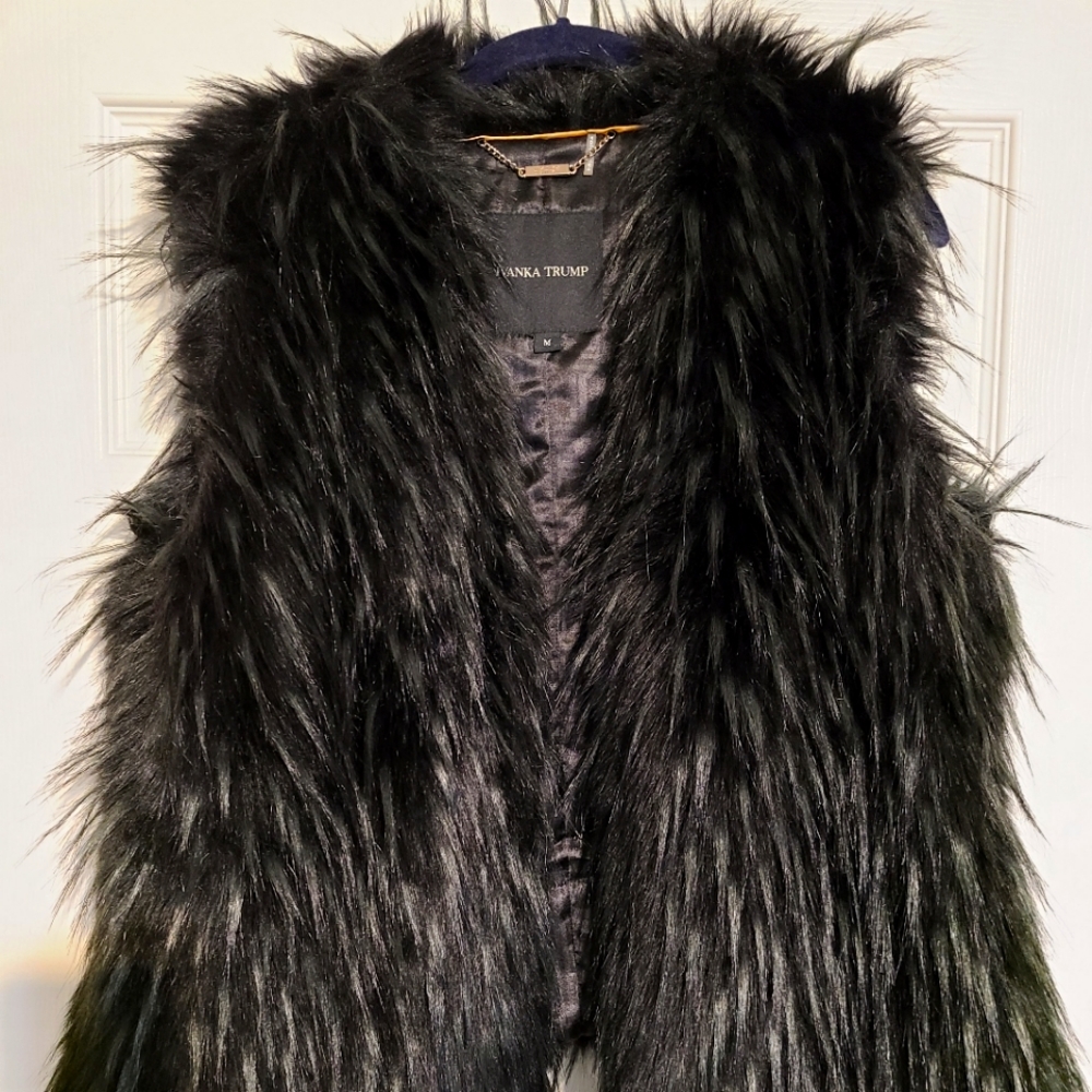 IVANKA Trump Black Vest
